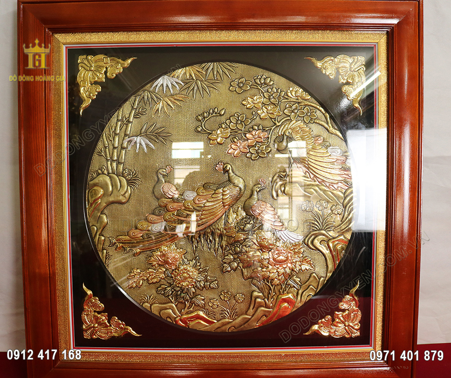 Cần lưu ý gì khi chọn treo tranh đồng mỹ nghệ trong phòng ngủ