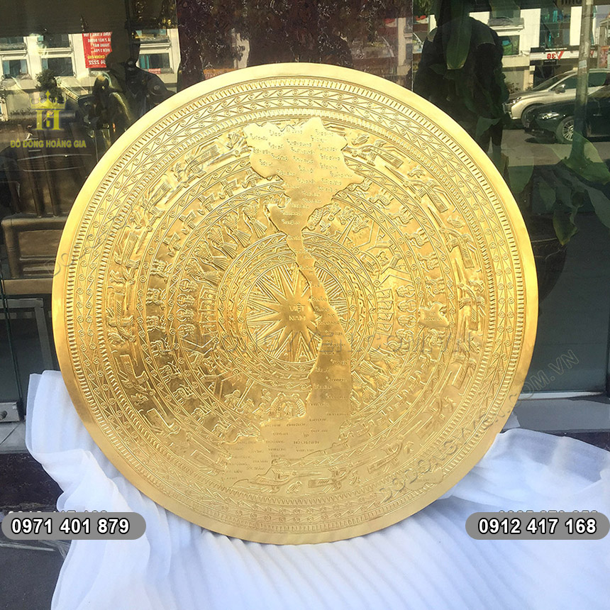 Mặt Trống Đồng Đúc Dát Vàng Hình Bản Đồ Việt Nam đường kính 1m