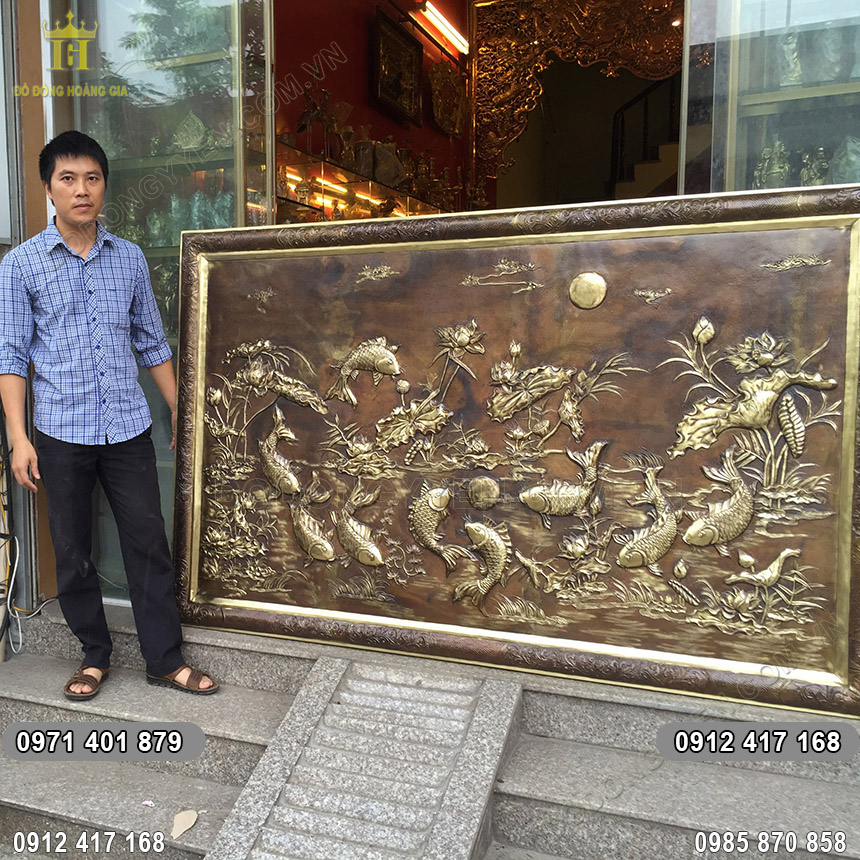 Tranh đồng cá chép hoa sen nên tặng vào dịp nào?