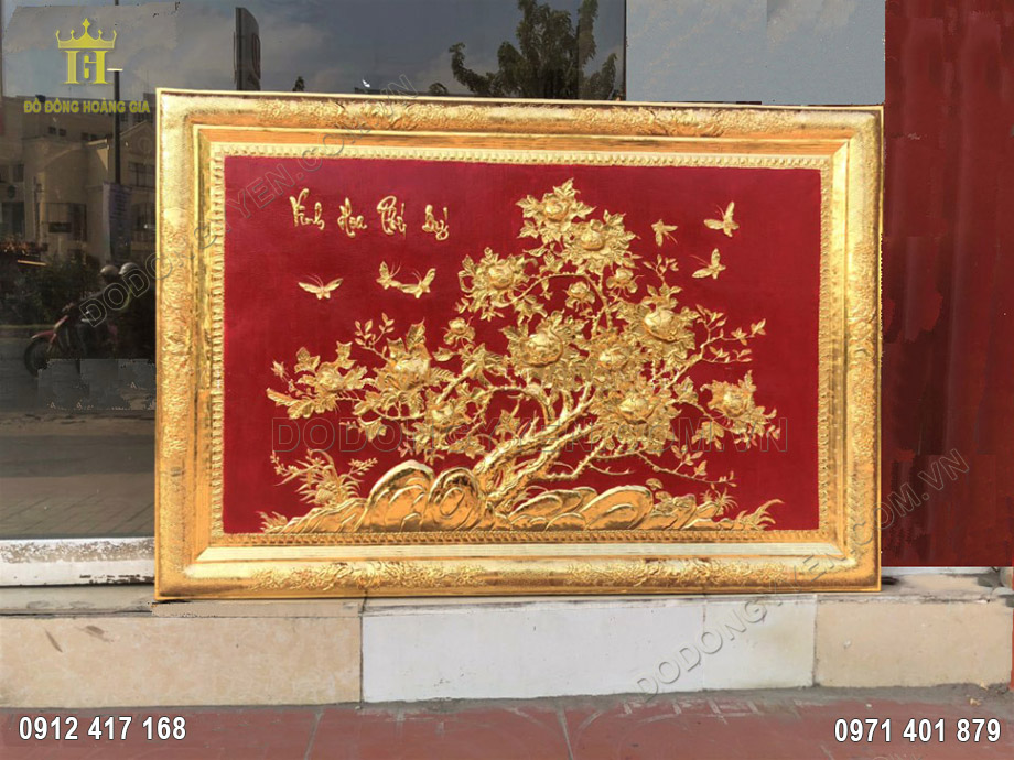 Treo tranh đồng hoa mẫu đơn ở đâu để không gian sống thêm hiện đại?