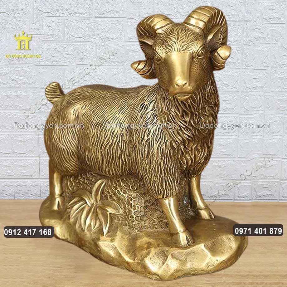 Tượng Dê Tài Lộc Bằng Đồng Vàng
