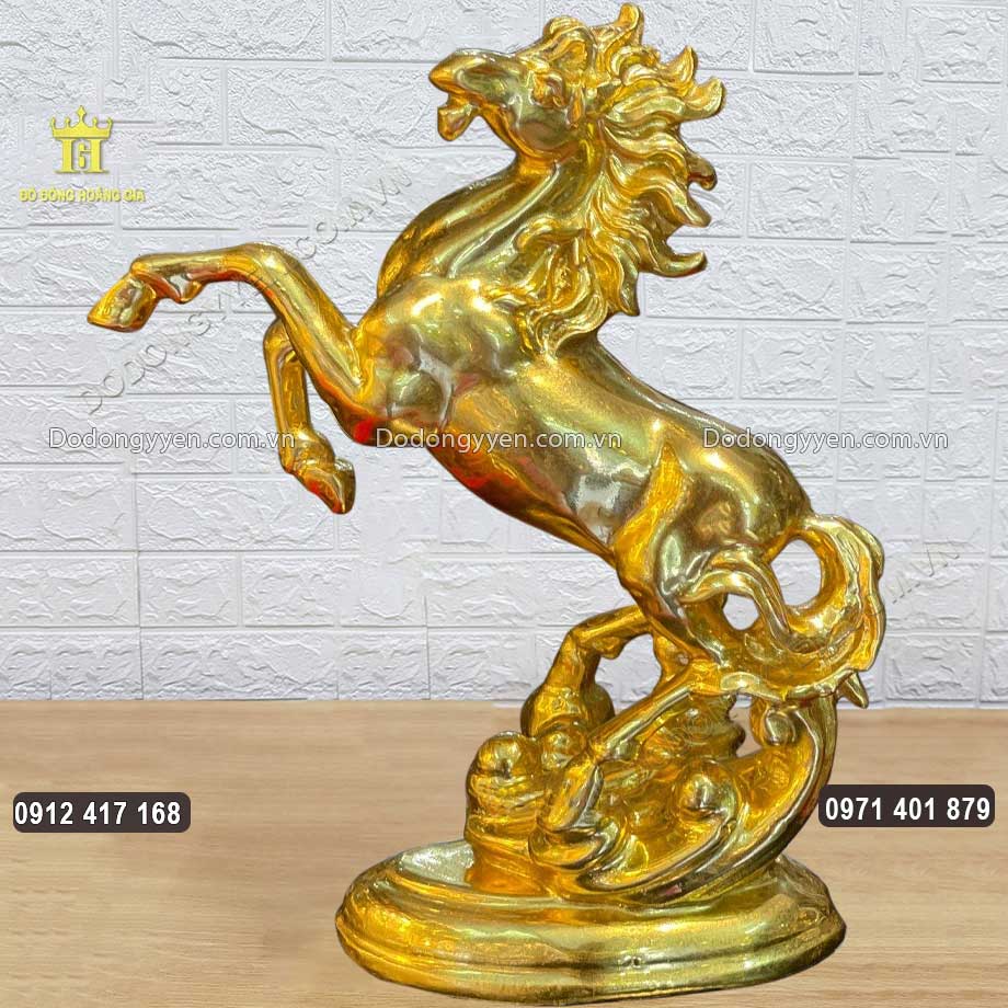 Tượng Ngựa Phong Thủy Tung Vó Mạ Vàng 24K Tượng Ngựa Phong Thủy Tung Vó Mạ Vàng 24K