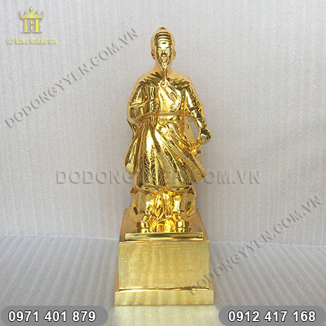 Tượng Trần Quốc Tuấn bằng đồng mạ vàng cao 50cm