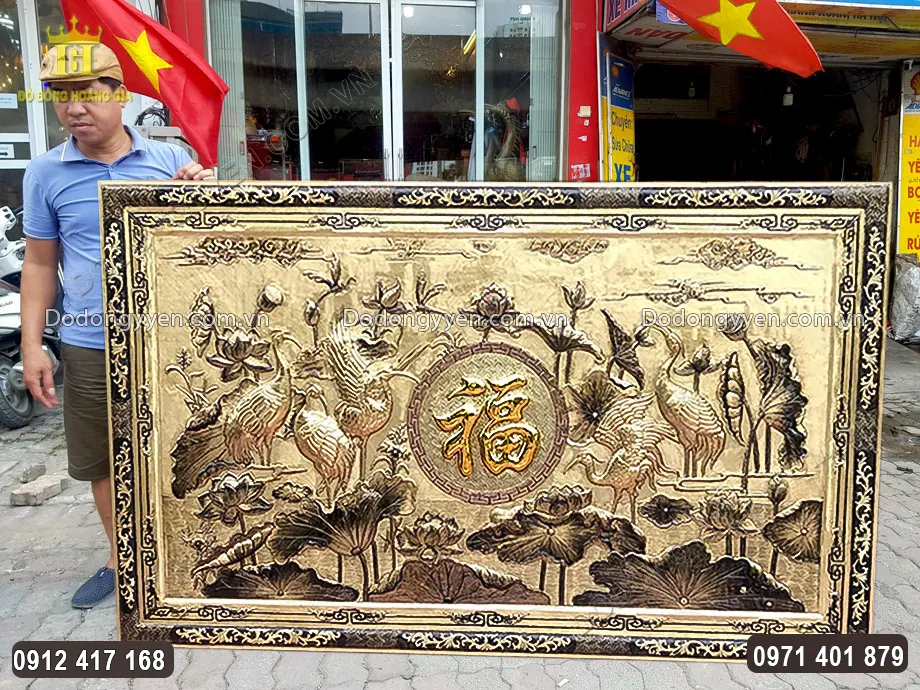 Tranh Đồng Sen Hạc Chữ Ph&uacute;c D&aacute;t V&agrave;ng 9999