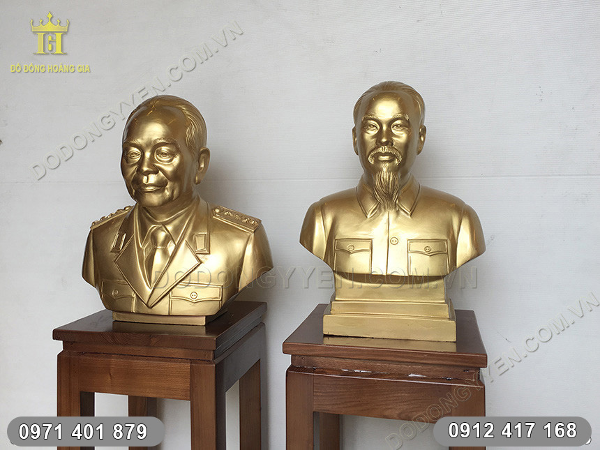 Đ&uacute;c tượng B&aacute;c Hồ - B&aacute;c Gi&aacute;p bằng đồng