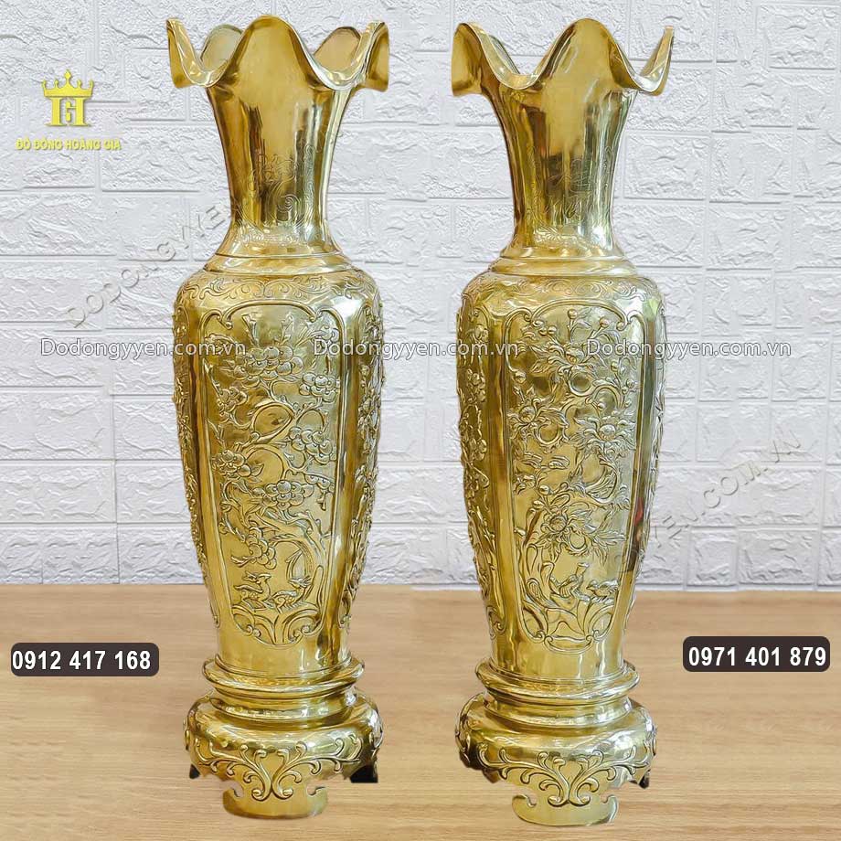 Đôi Lọ Hoa Đúc Nổi Cảnh Tứ Quý Bằng Đồng Catut Cao 81Cm