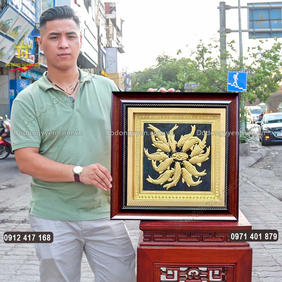 Tranh Cá Chép Bằng Đồng Vàng Khổ Vuông 55Cm