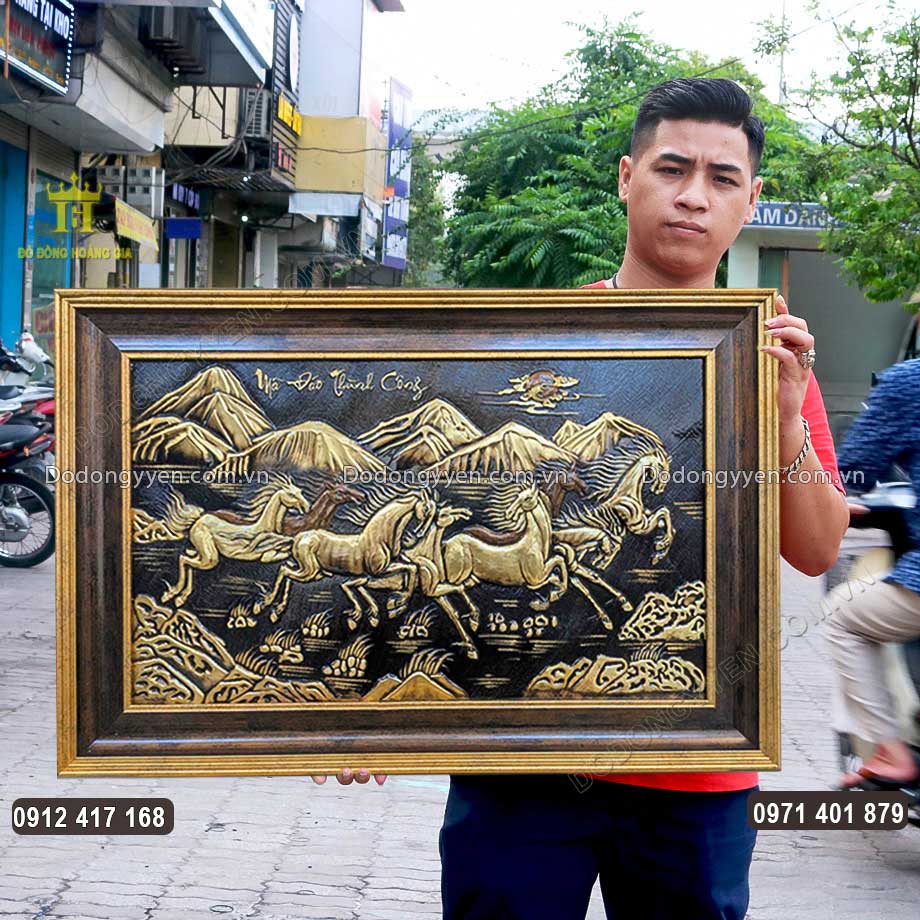 Tranh Mã Đáo Thành Công Bằng Đồng Vàng Màu Giả Cổ