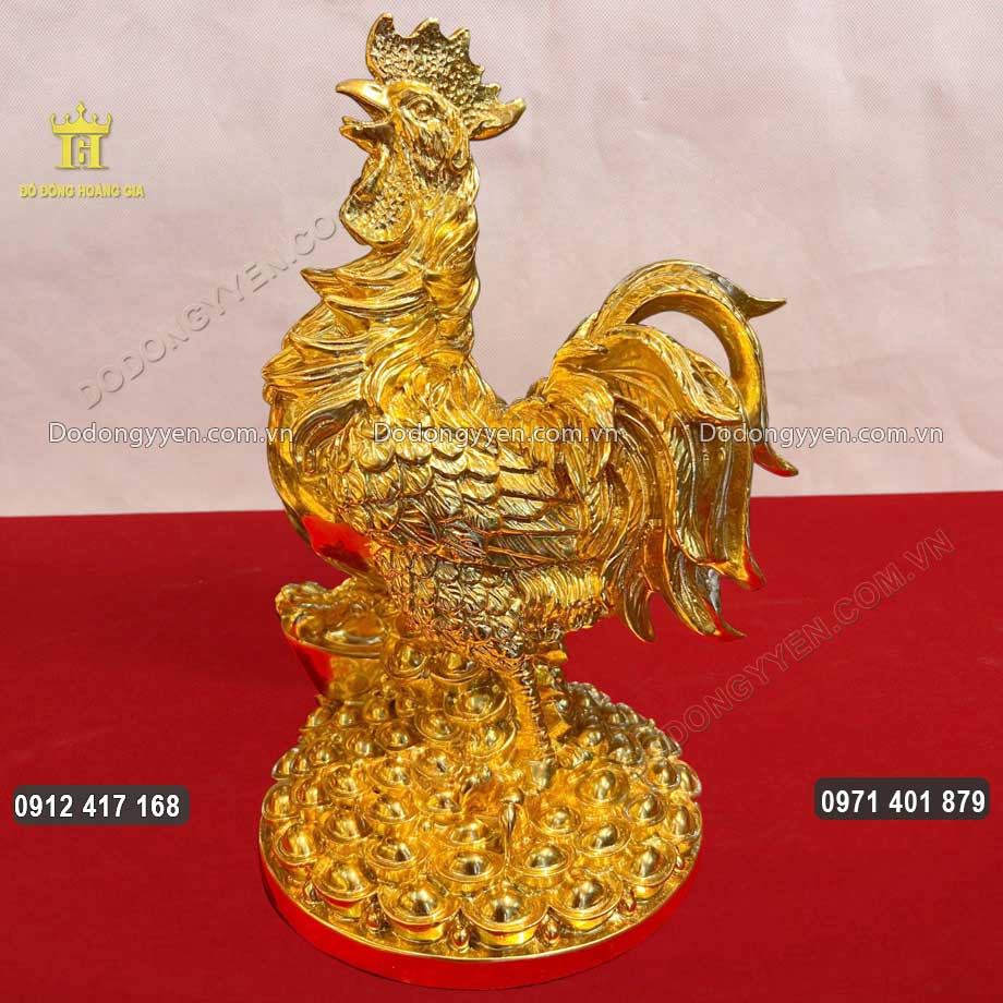 Tượng Gà Trống Đứng Trên Mâm Tiền Dát Vàng 9999 Cao 40Cm
