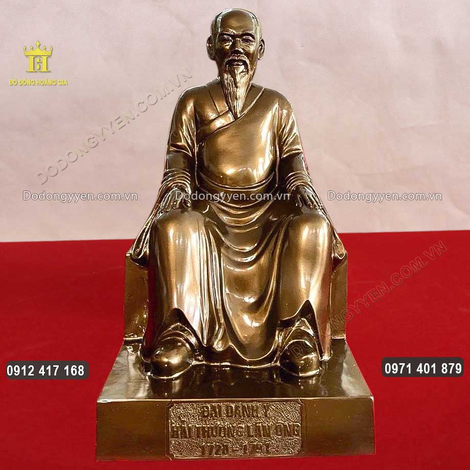 Tượng Hải Thượng Lãn Ông Lê Hữu Trác Bằng Đồng Đỏ Làm Màu Trầm Cổ