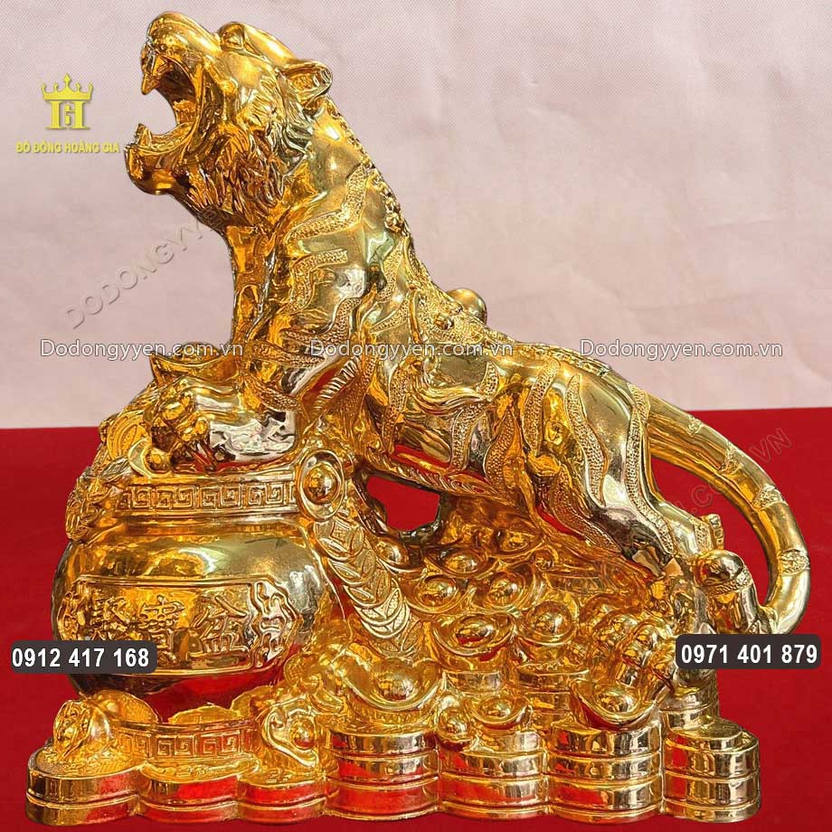 Tượng Hổ Ôm Hũ Tiền Bằng Đồng Mạ Vàng 24K