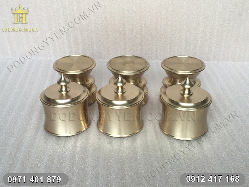 đ&agrave;i thờ nước muối gạo