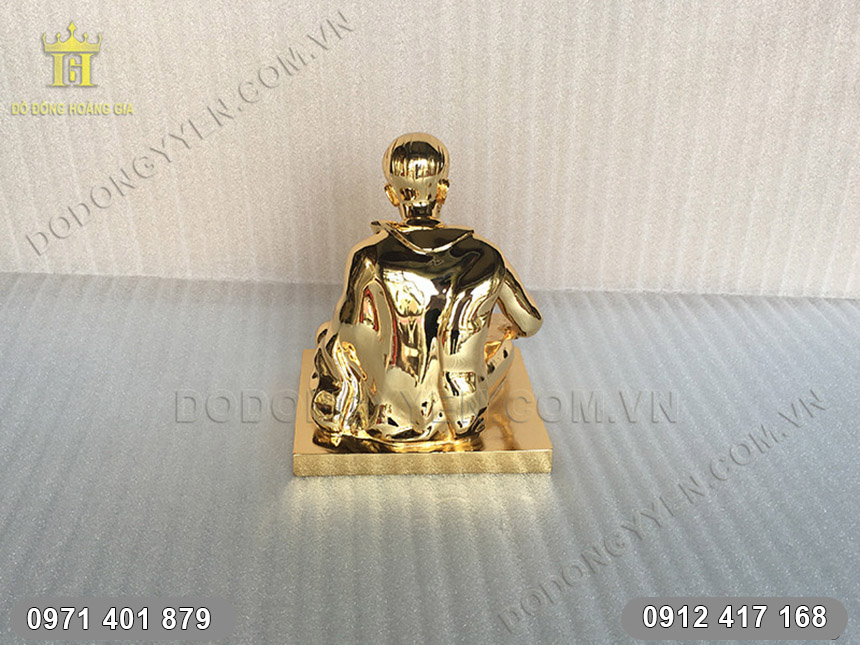 tượng b&aacute;c hồ ngồi mạ v&agrave;ng 3