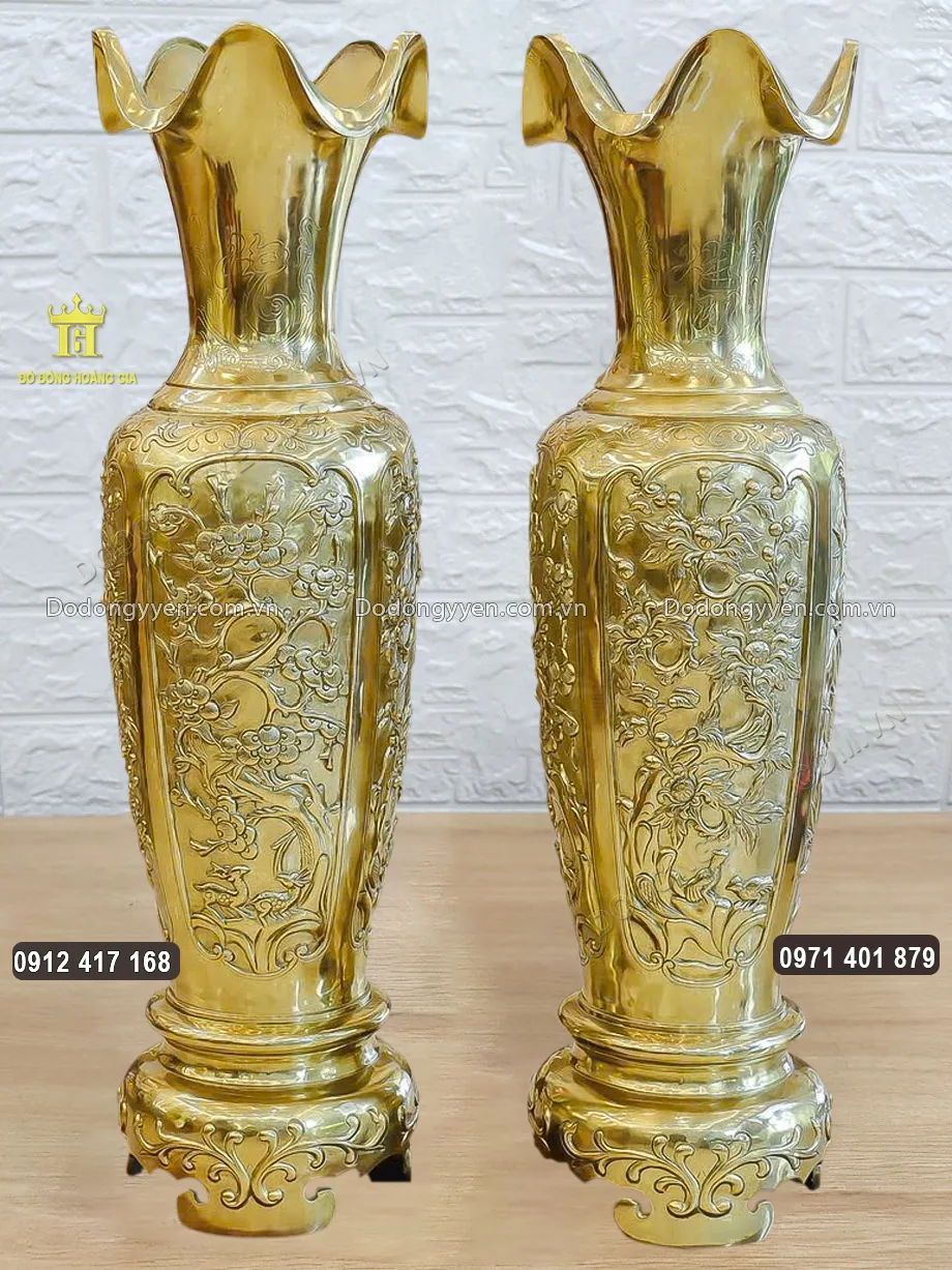 Đôi Lọ Hoa Đúc Nổi Cảnh Tứ Quý Bằng Đồng Catut Cao 81Cm