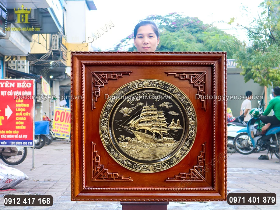 Tranh Đồng Thuận Buồm Xu&ocirc;i Gi&oacute; Hun Đen Khổ Vu&ocirc;ng 1M2