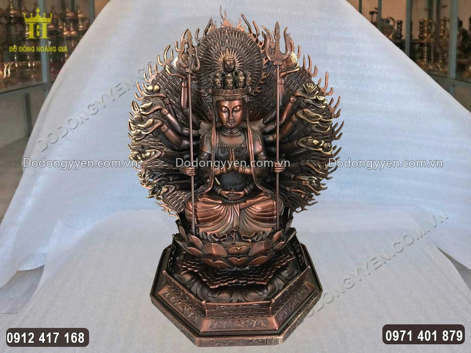 Tượng Đồng Thi&ecirc;n Thủ Thi&ecirc;n Nh&atilde;n Qu&aacute;n Tự Tại Hun Giả Cổ